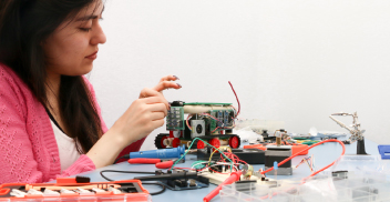 Inventor Lab: Desarrollo de proyectos electrónicos con Arduino