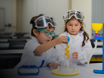 Pequeños científicos: ¡Manos a la ciencia!