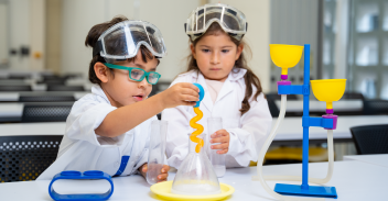 Pequeños científicos: ¡Manos a la ciencia!