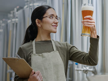 Claves para triunfar con tu cervecería artesanal: operaciones, finanzas y marca